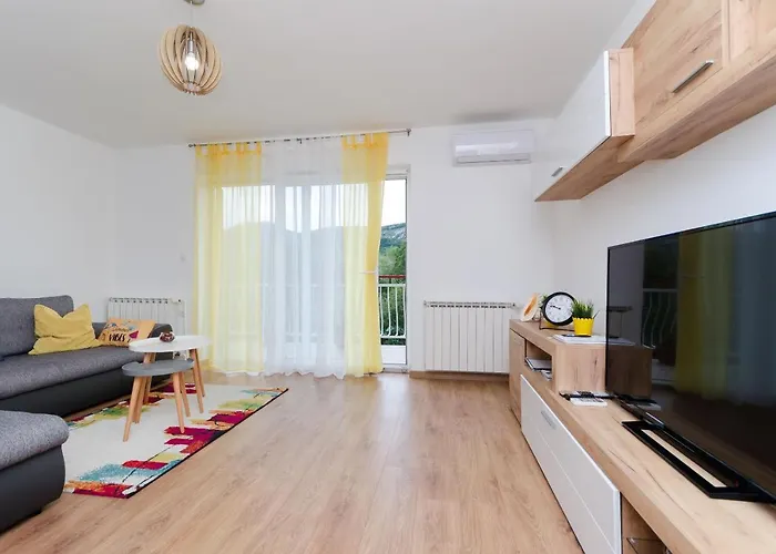 Ivona Apartamento *